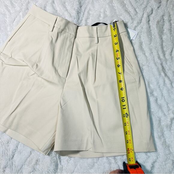 41 Hawthorn Size 4 Becca high rise Cream Chino pleated Shorts NWT career casual - Picture 10 of 12
